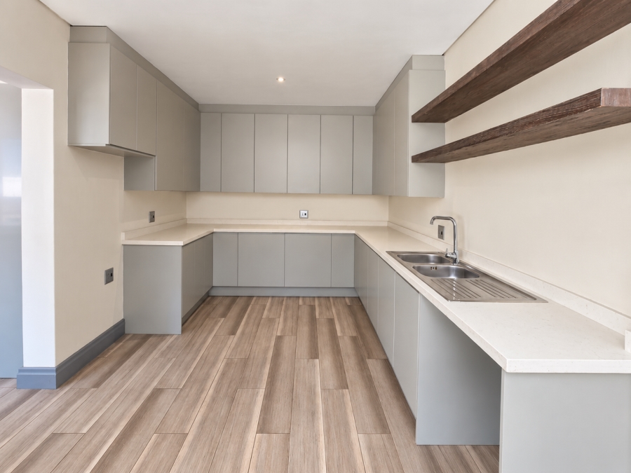 To Let 4 Bedroom Property for Rent in The Islands Estates North West